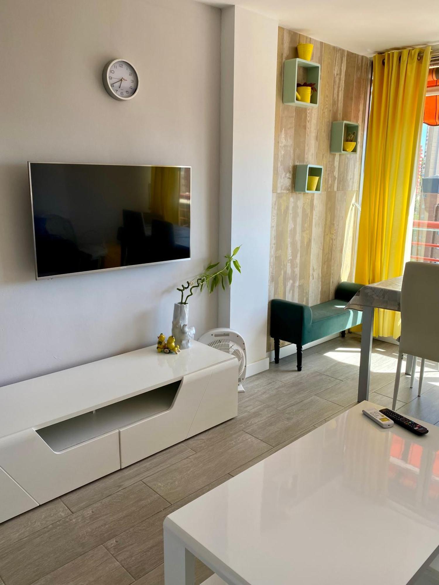 Sea View Apartments, Benidorm Eksteriør billede